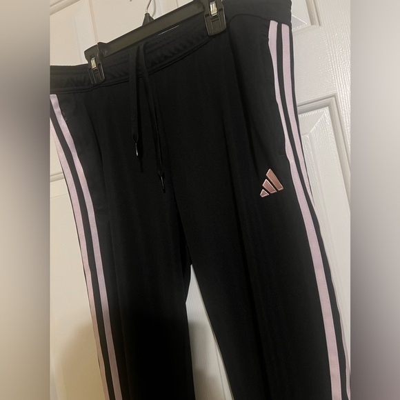 NWOT Adidas Black w/ Clear Pink Stripes Jogger Pants | Women’s L | Model HR7118 - Picture 4 of 4